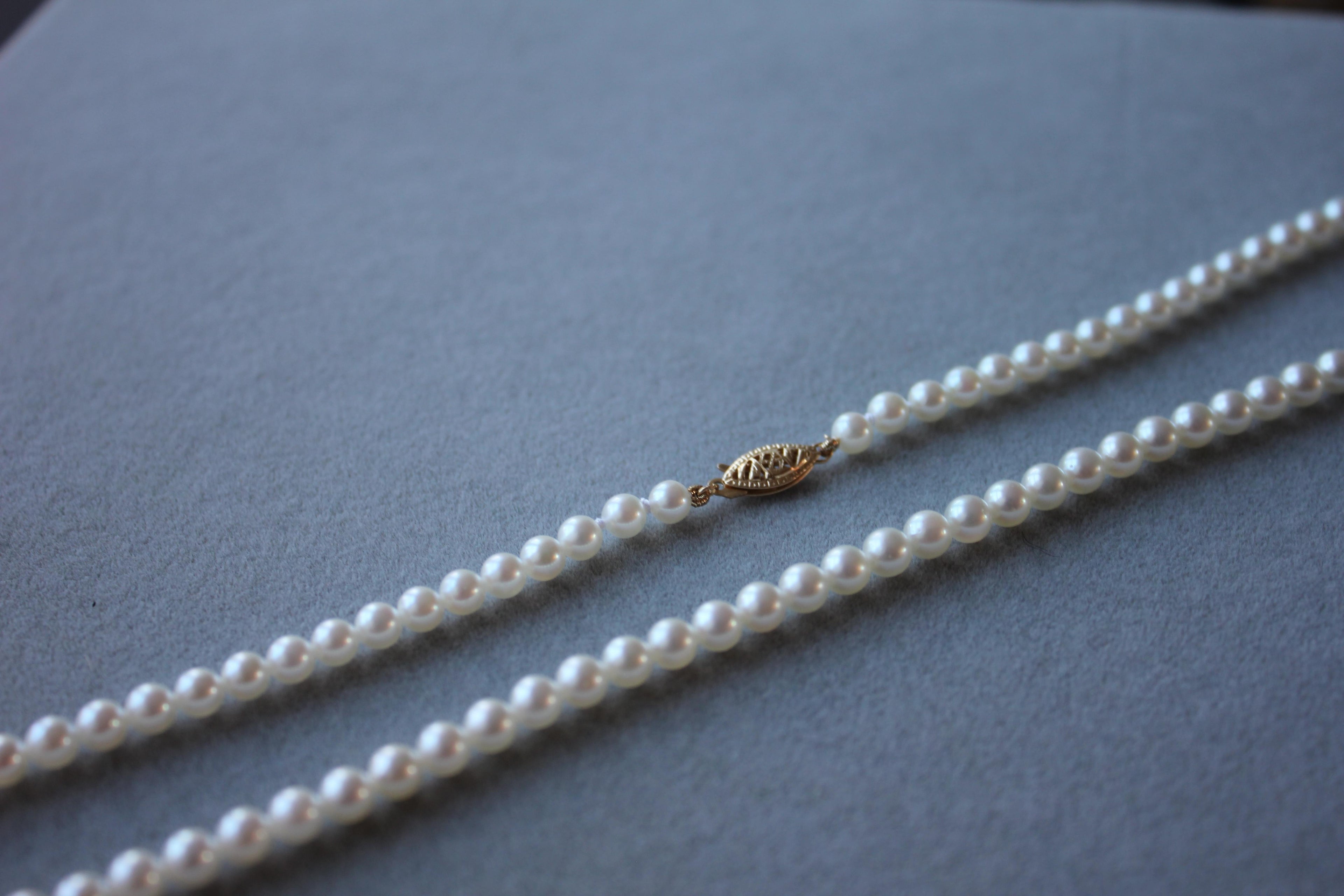 14 Karat Yellow Gold White Akoya Pearl Bead Layer Dainty Classic Choker Necklace