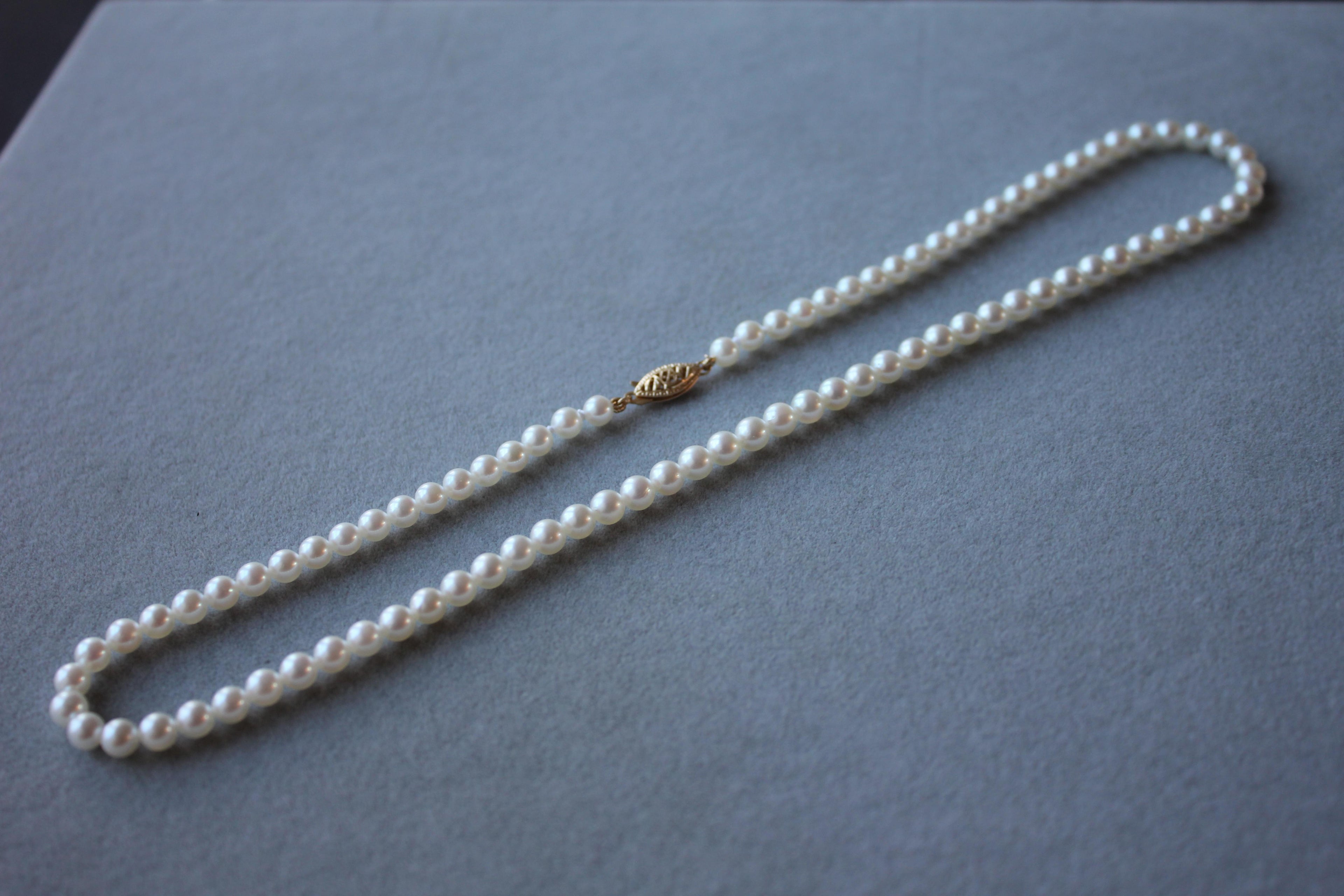 14 Karat Yellow Gold White Akoya Pearl Bead Layer Dainty Classic Choker Necklace