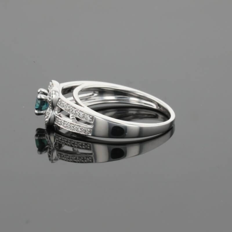 Mauboussin Sex and Love Blue Sapphire & Diamonds & 18K White Gold Ring