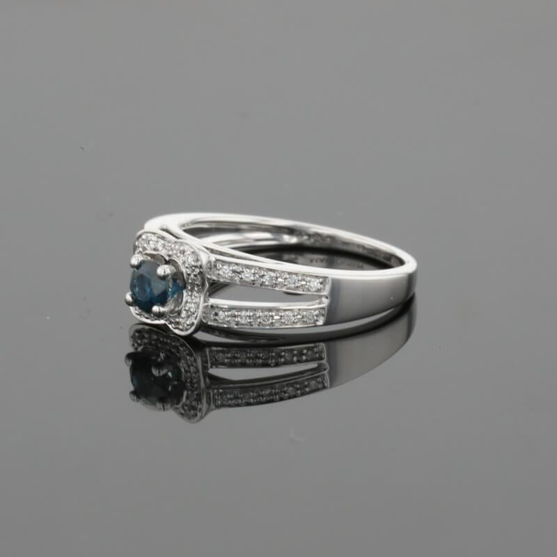 Mauboussin Sex and Love Blue Sapphire & Diamonds & 18K White Gold Ring