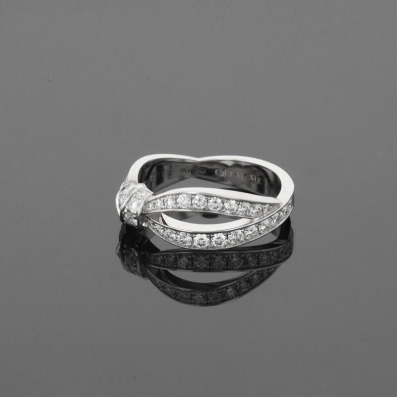 Chaumet Liens Seduction Ribbon Symbol Diamonds 18K White Gold Ring