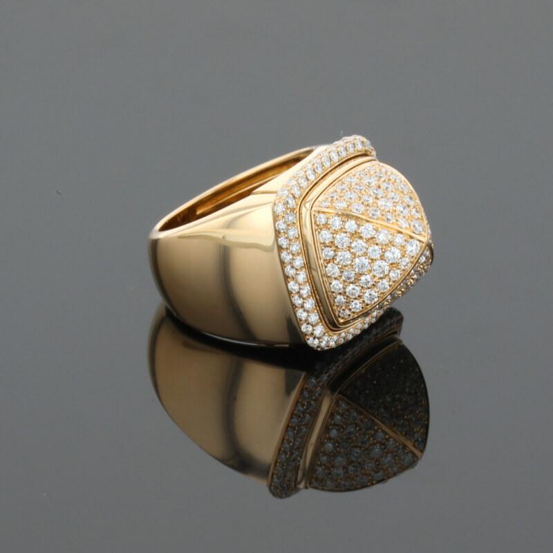 Fred Pain de Sucre Diamonds & 18K Yellow Gold Signet Ring