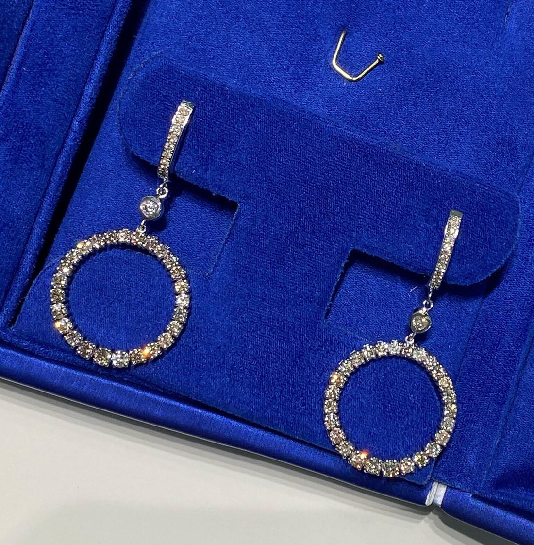 2 Carat  Round Circle Shape Brilliant Cut Diamond Hoop 14 Karat White Gold Huggi