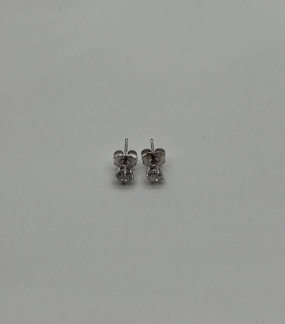 Classic Small Diamond Round Shape Brilliant Cut 14K White Gold Stud Earrings