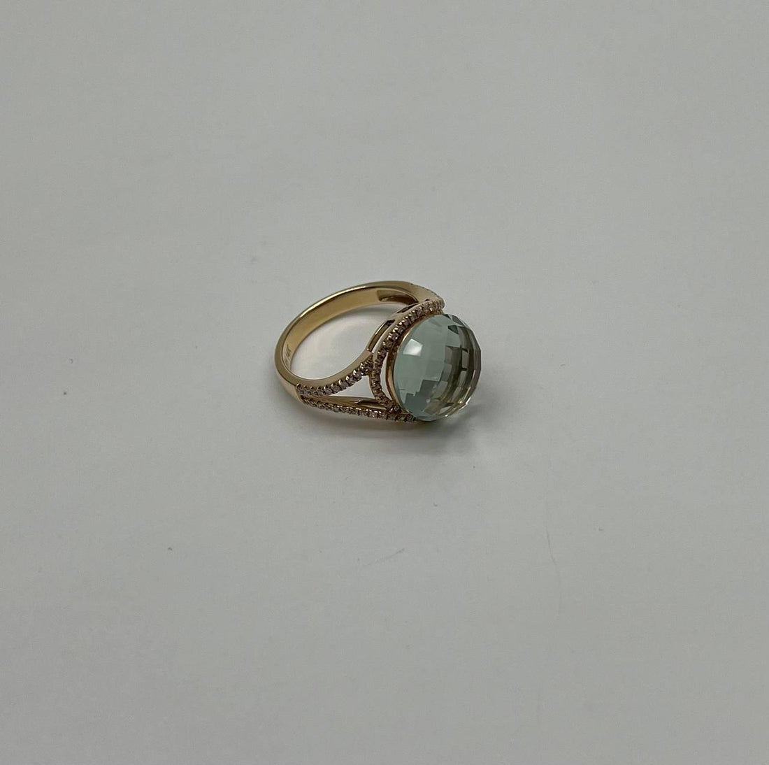 Round Shape Checkerboard Cut Green Amethyst Prasiolite 14K Gold Split Shank Ring