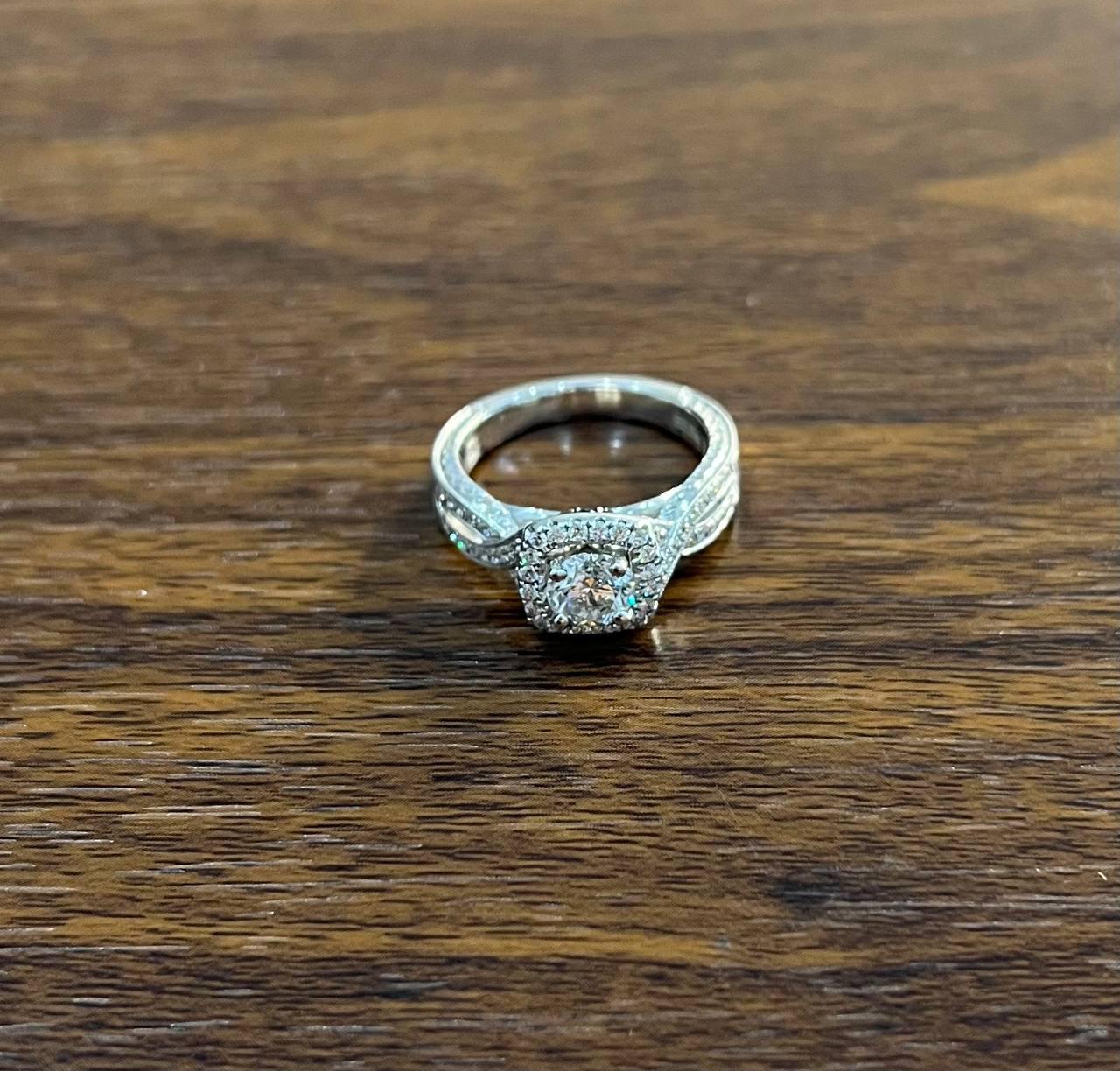 Round Shape Brilliant Cut Diamond Halo Pave Set 18K White Gold Engagement Ring