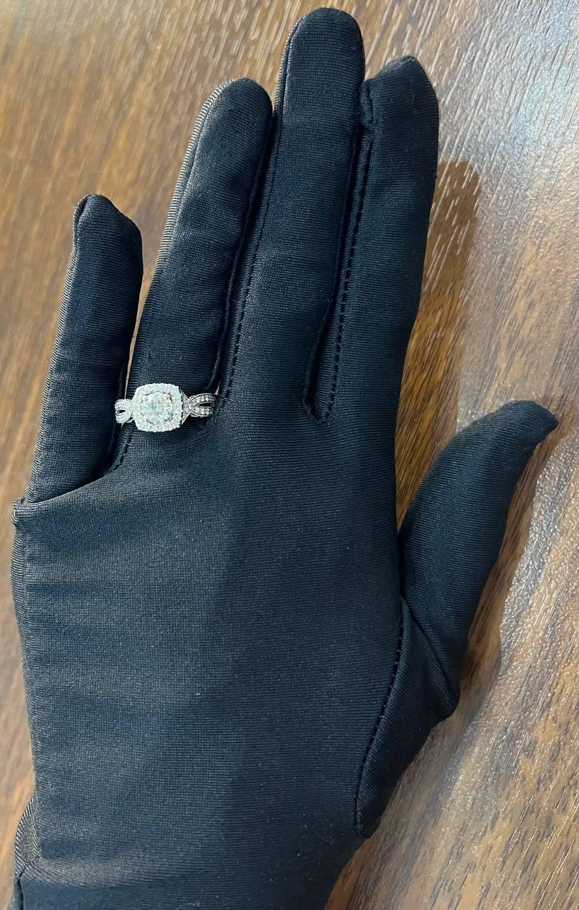 Round Shape Brilliant Cut Diamond Halo Pave Set 18K White Gold Engagement Ring