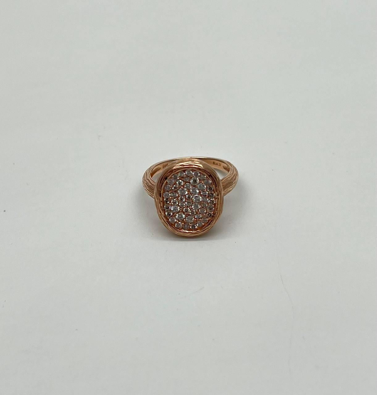 Oval Shape Diamond Pave Set 14K Rose Gold Grooved Branch Textured Statement Ring