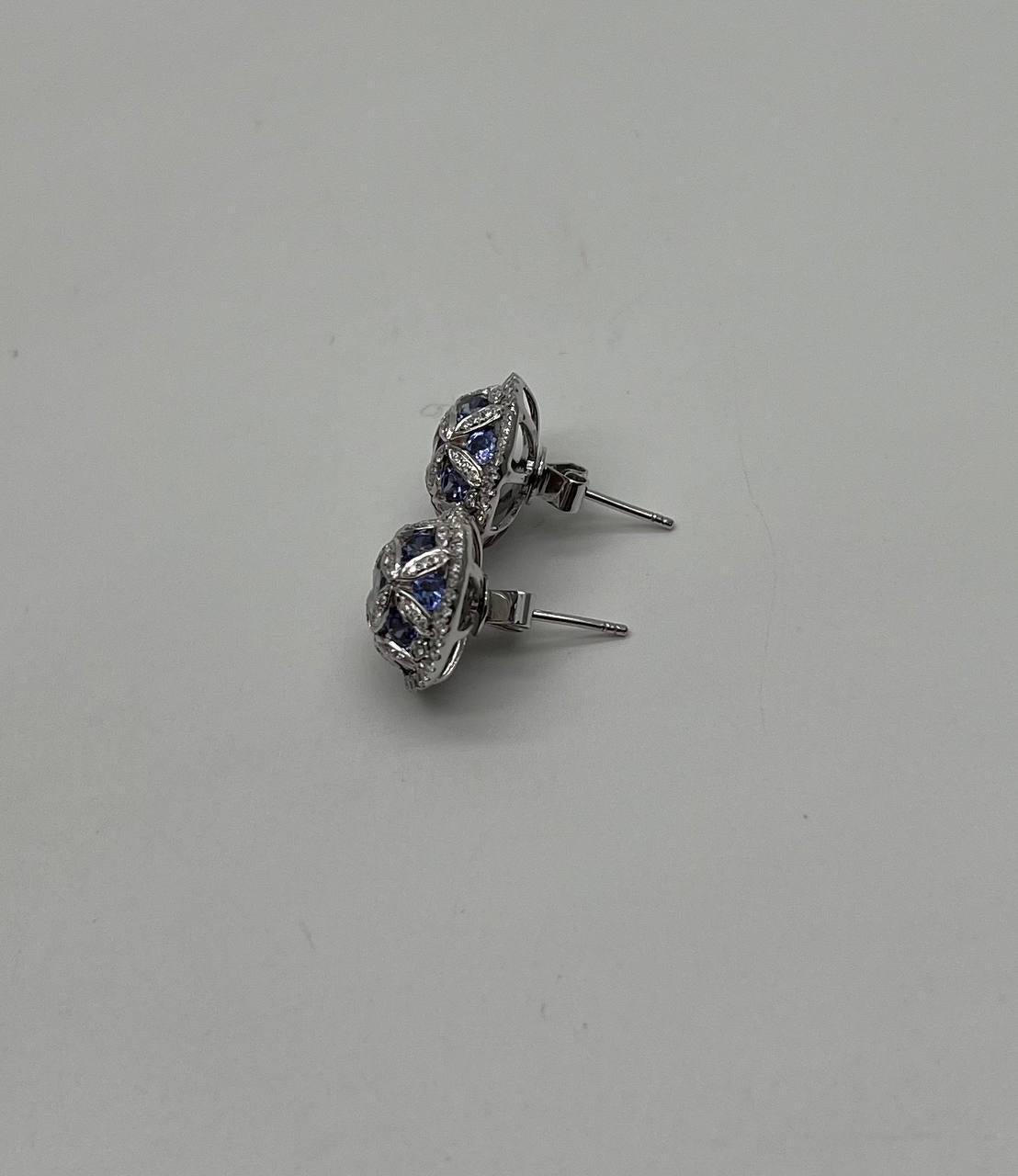 Light Blue Tanzanite White Diamonds 14K White Gold Unique Earrings & Ring Set