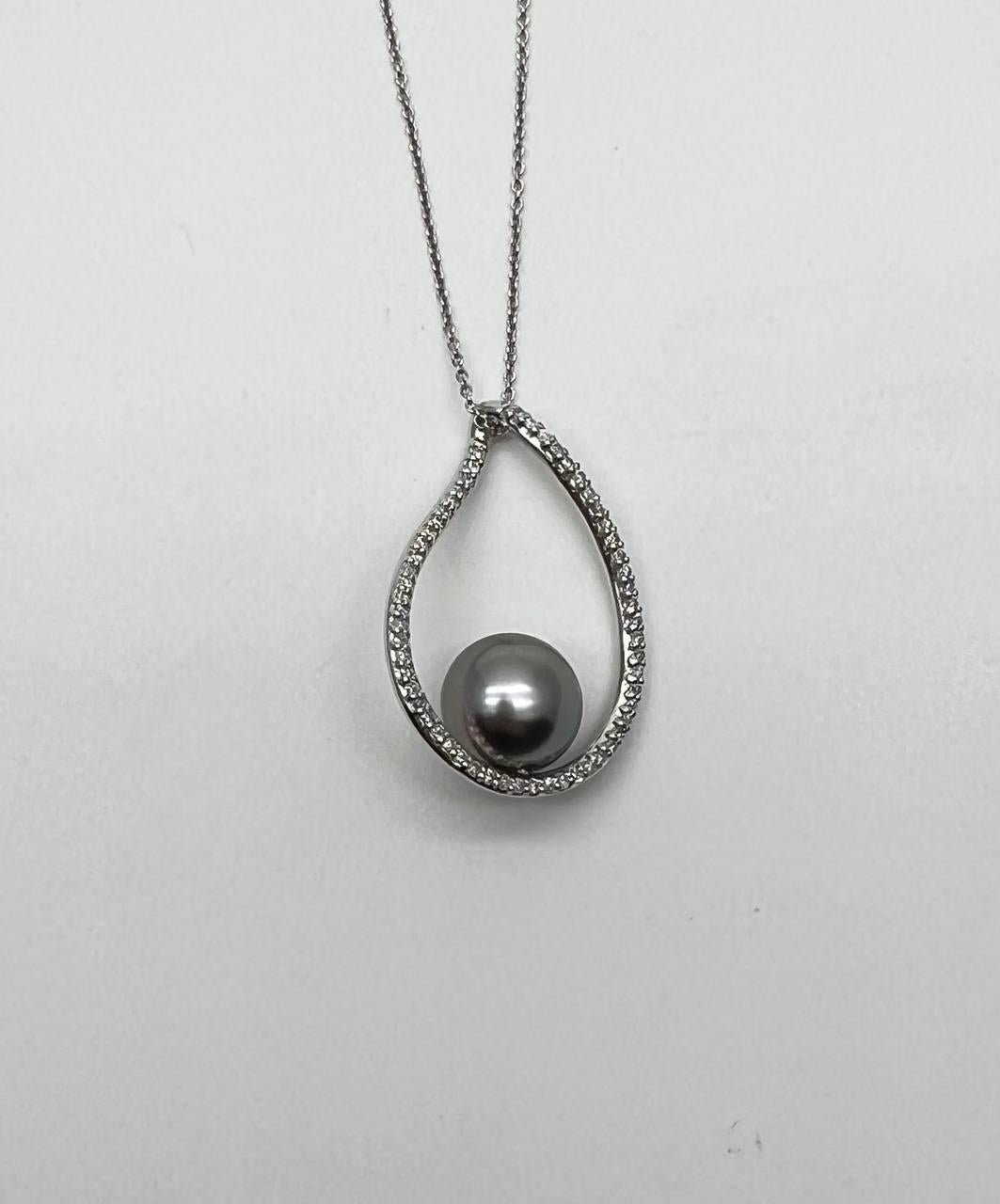 Silver Grey Black Tahitian Pearl Diamond 14K White Gold Form Pendant Necklace