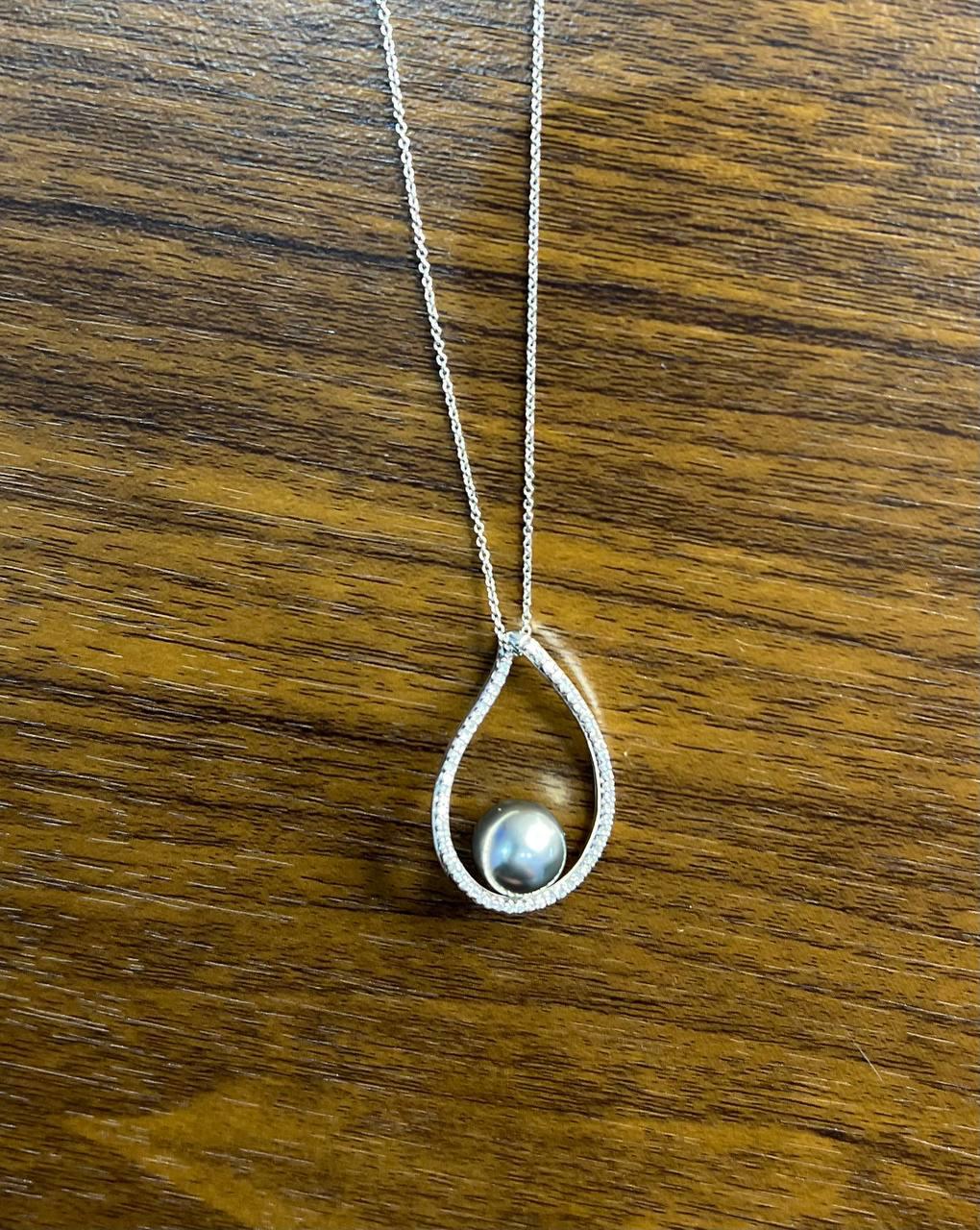 Silver Grey Black Tahitian Pearl Diamond 14K White Gold Form Pendant Necklace