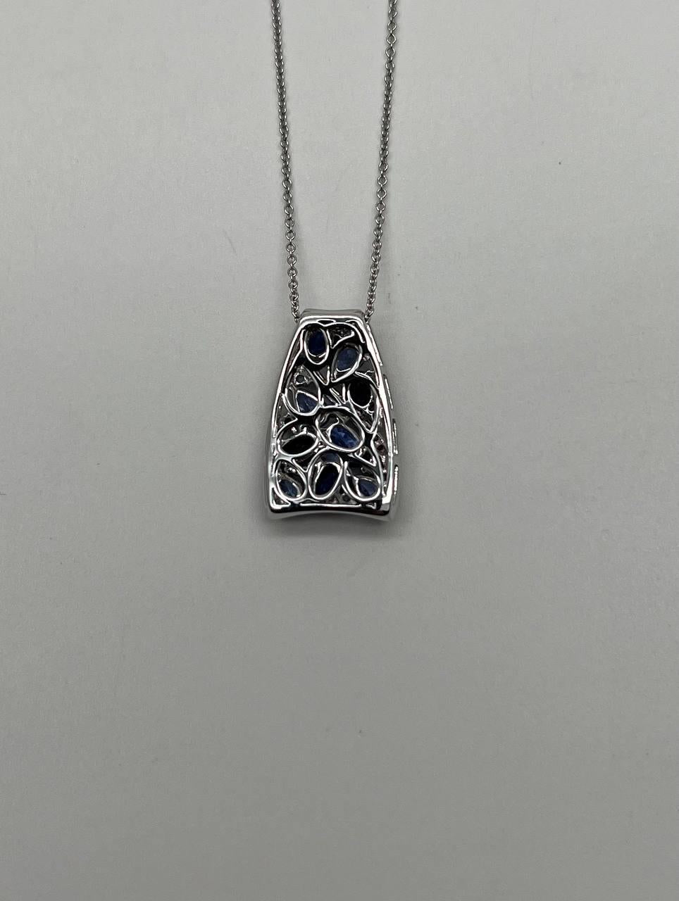 Dark Light Hue Blue Sapphire Cluster Diamonds Pave White Gold Pendant Necklace