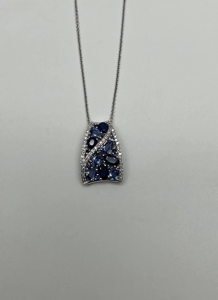 Dark Light Hue Blue Sapphire Cluster Diamonds Pave White Gold Pendant Necklace