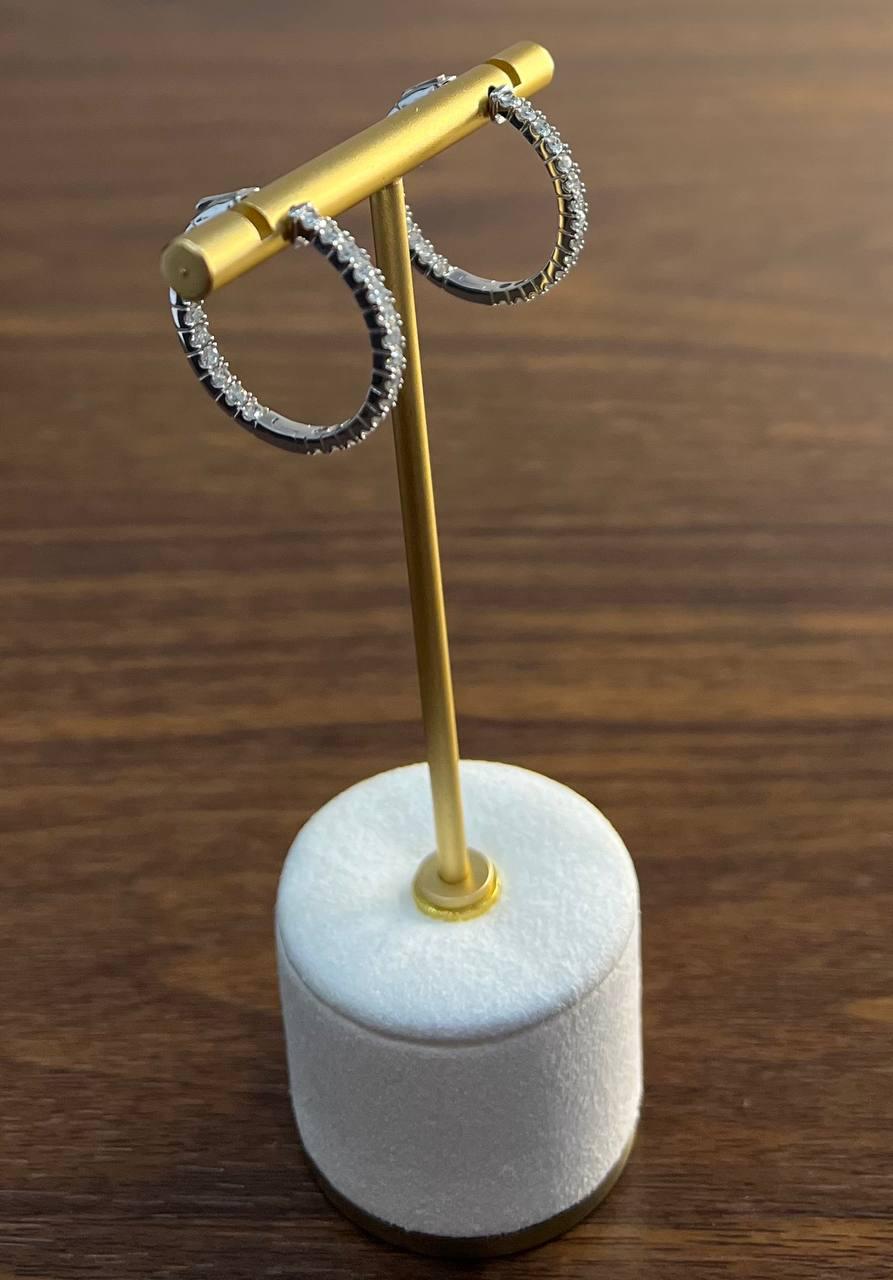 Classic Round Shape Brilliant Cut 18K White Gold Medium Hoop Earrings