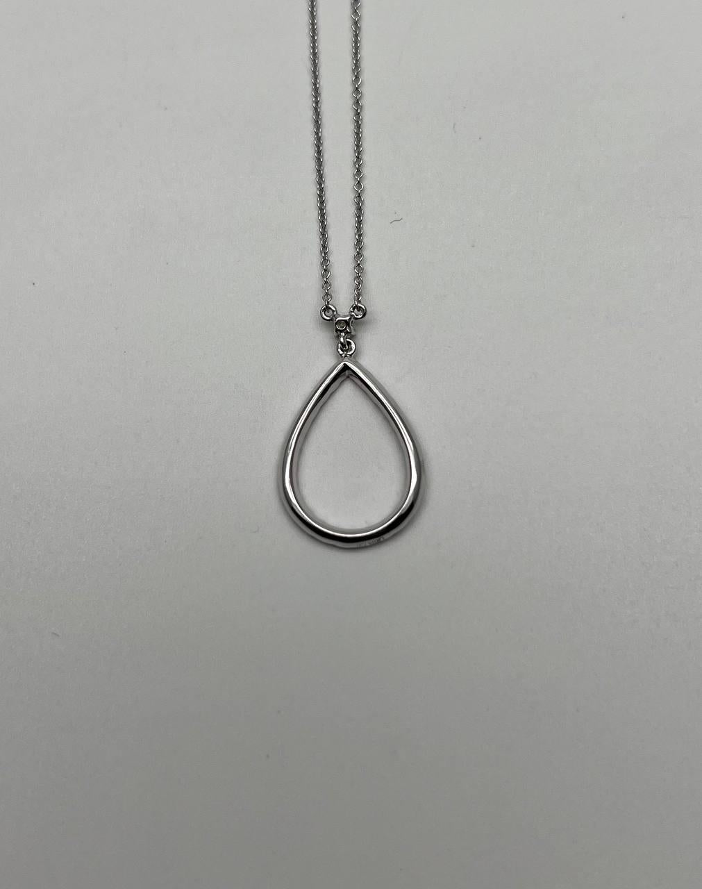 Pear Teardrop Shape Egg Diamonds Halo Motif 18K White Gold Pendant Necklace