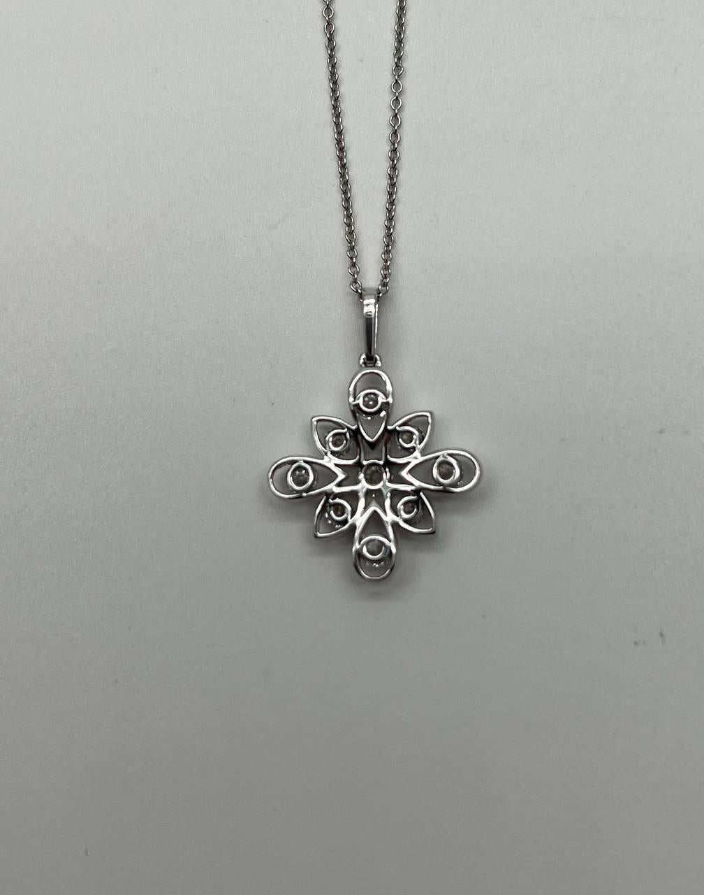 Diamond Snowflake Floral Flower Symbol Motif White Gold Pendant Chain Necklace