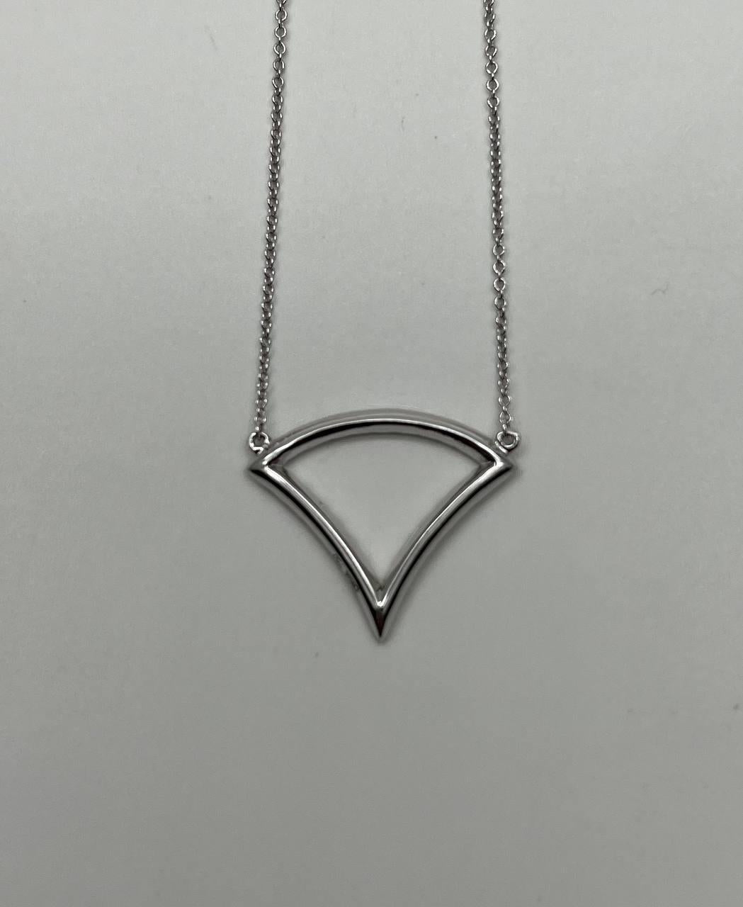 Diamond Halo Set Triangle Symbol Motif 18K White Gold Pendant Chain Necklace