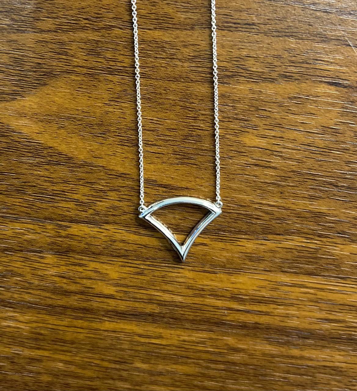 Diamond Halo Set Triangle Symbol Motif 18K White Gold Pendant Chain Necklace