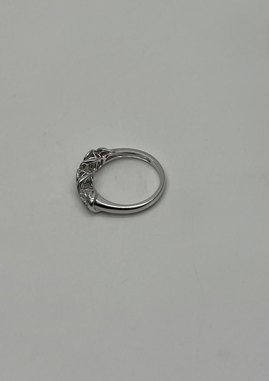 Diamonds Pave Set Round Cluster Halo Set White Gold Statement Three Stone Ring