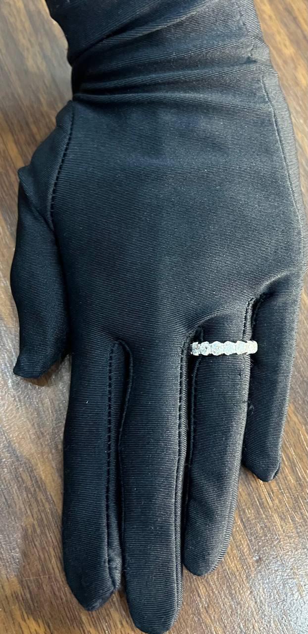 Classic Scallop Prong Set Eternity Round Brilliant Diamond White Gold Band Ring