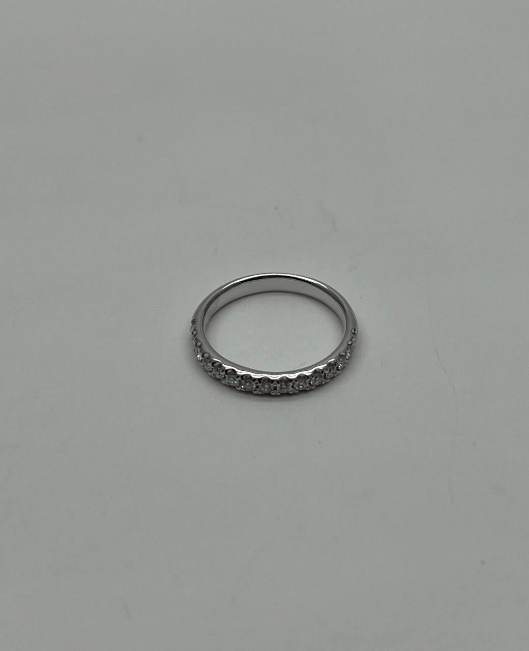 Classic Inset Round Brilliant Diamond Line 14K White Gold Medium Band Ring