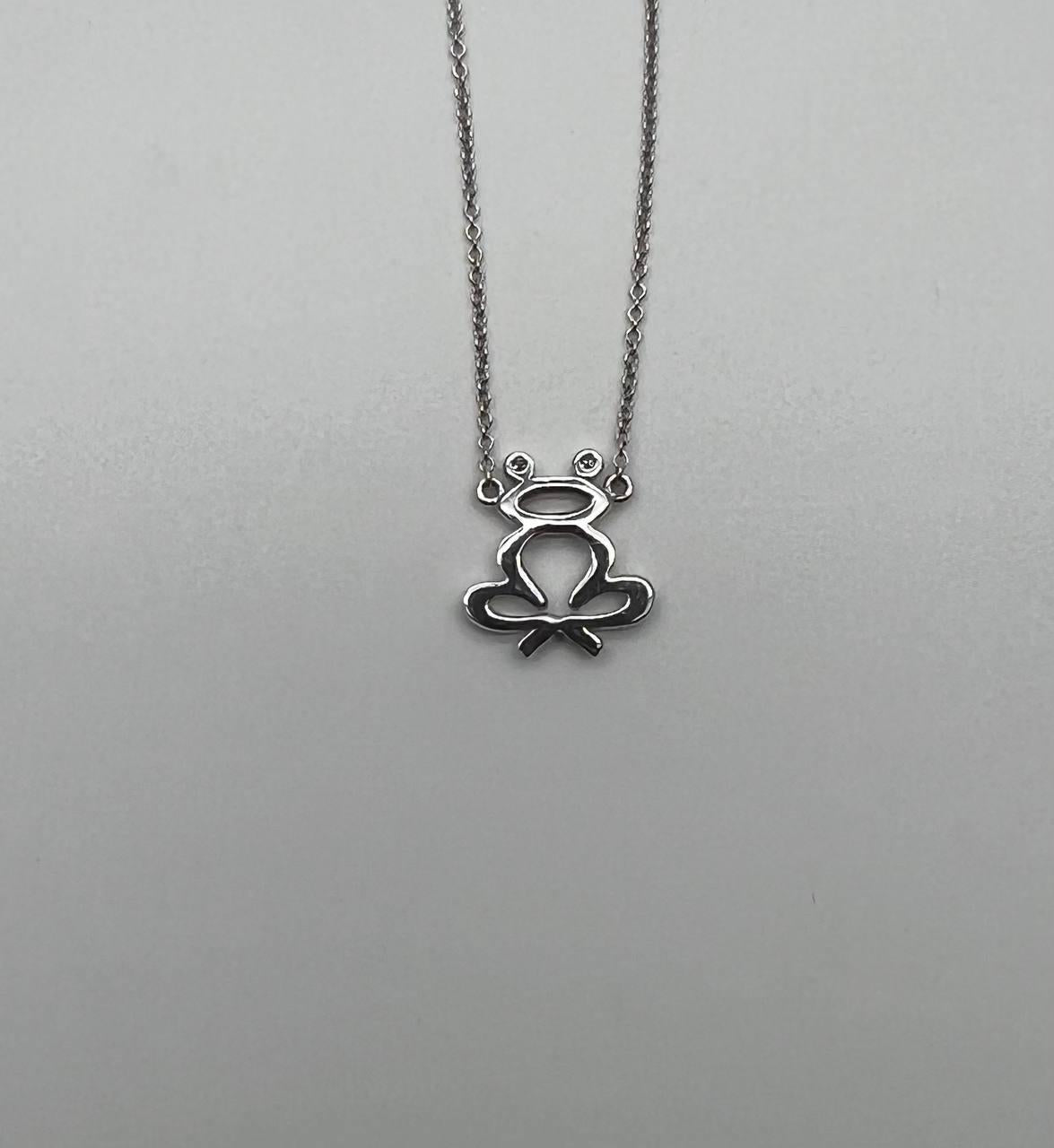 Frog Symbol Diamonds Halo Motif 18K Karat White Gold Pendant Chain Necklace
