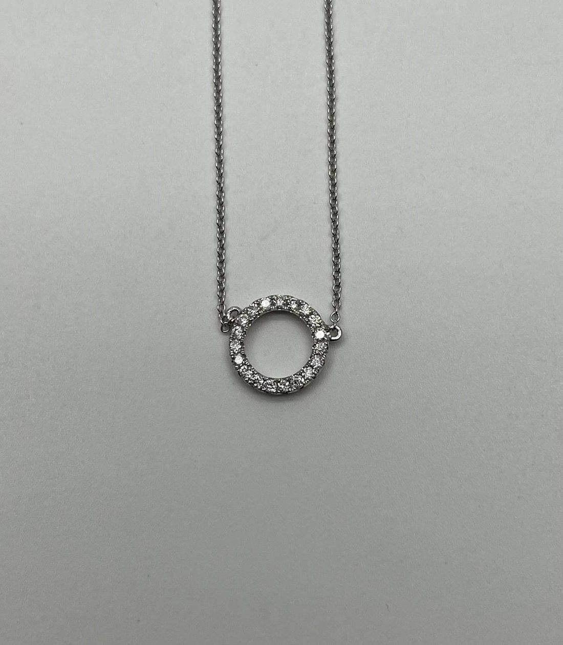 Diamond Round Circle Symbol Motif 18K White Gold Pendant Chain Necklace
