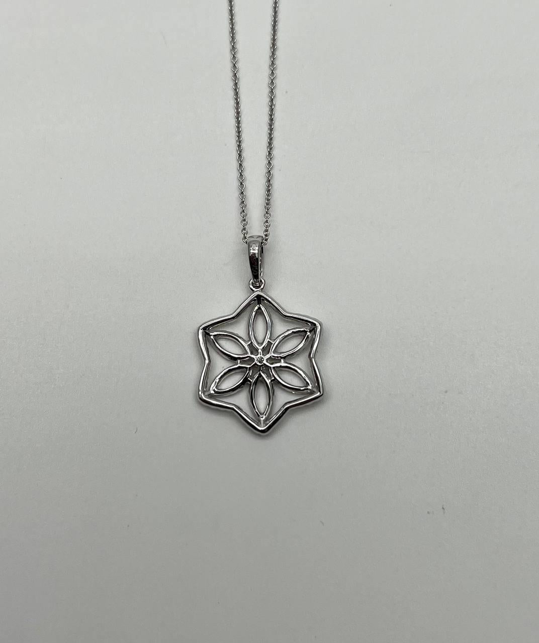 Diamond Halo Set Snowflake Symbol Motif 18K White Gold Pendant Chain Necklace