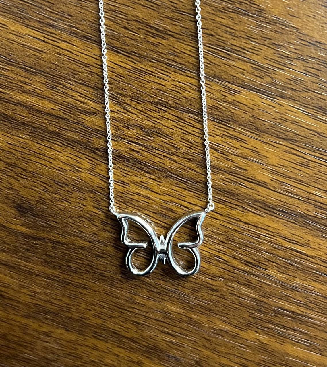 Butterfly Set Diamonds Halo Motif 18K Karat White Gold Pendant Chain Necklace