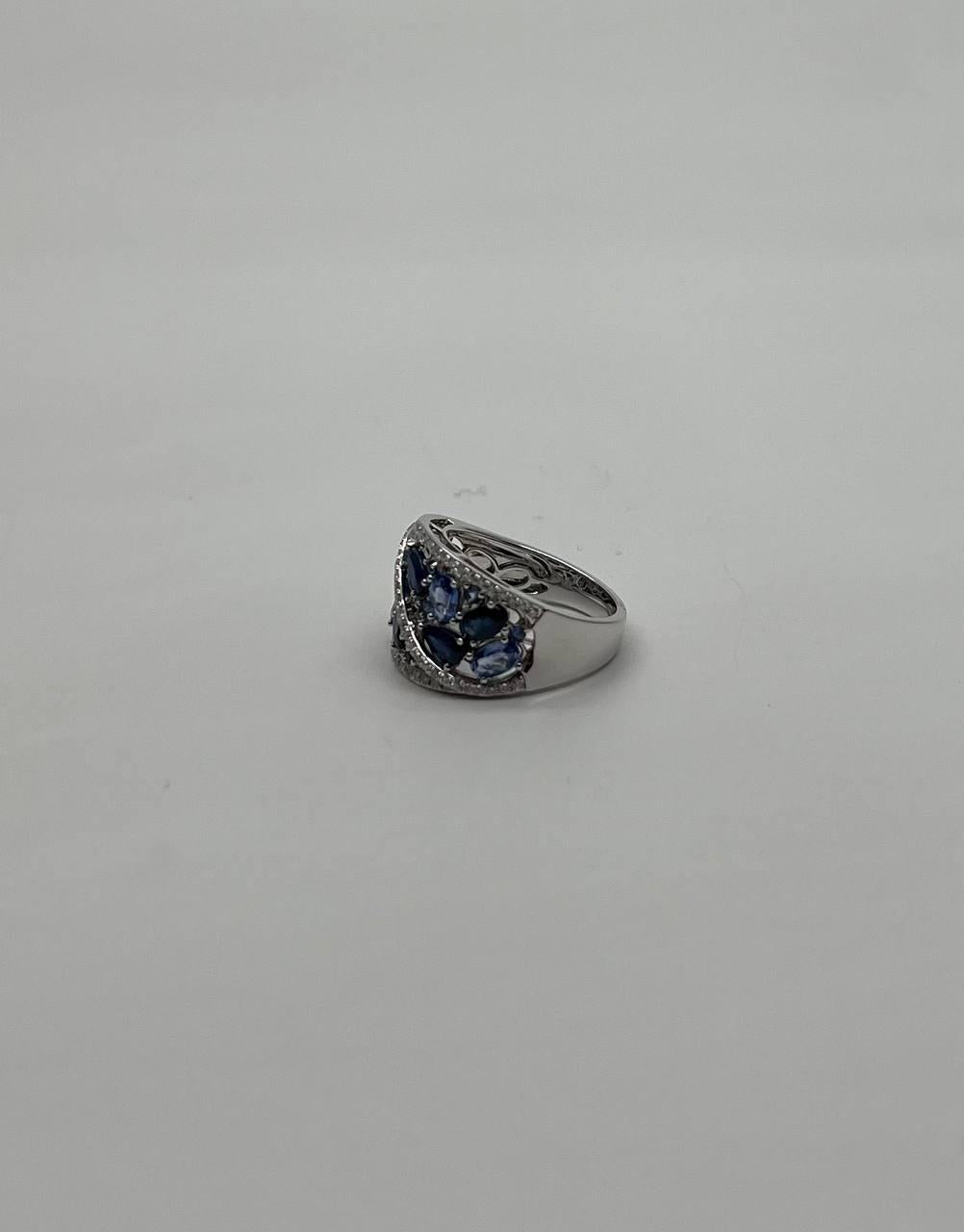 Dark Light Hue Blue Sapphire Cluster Diamond Pave 14K White Gold Band Ring
