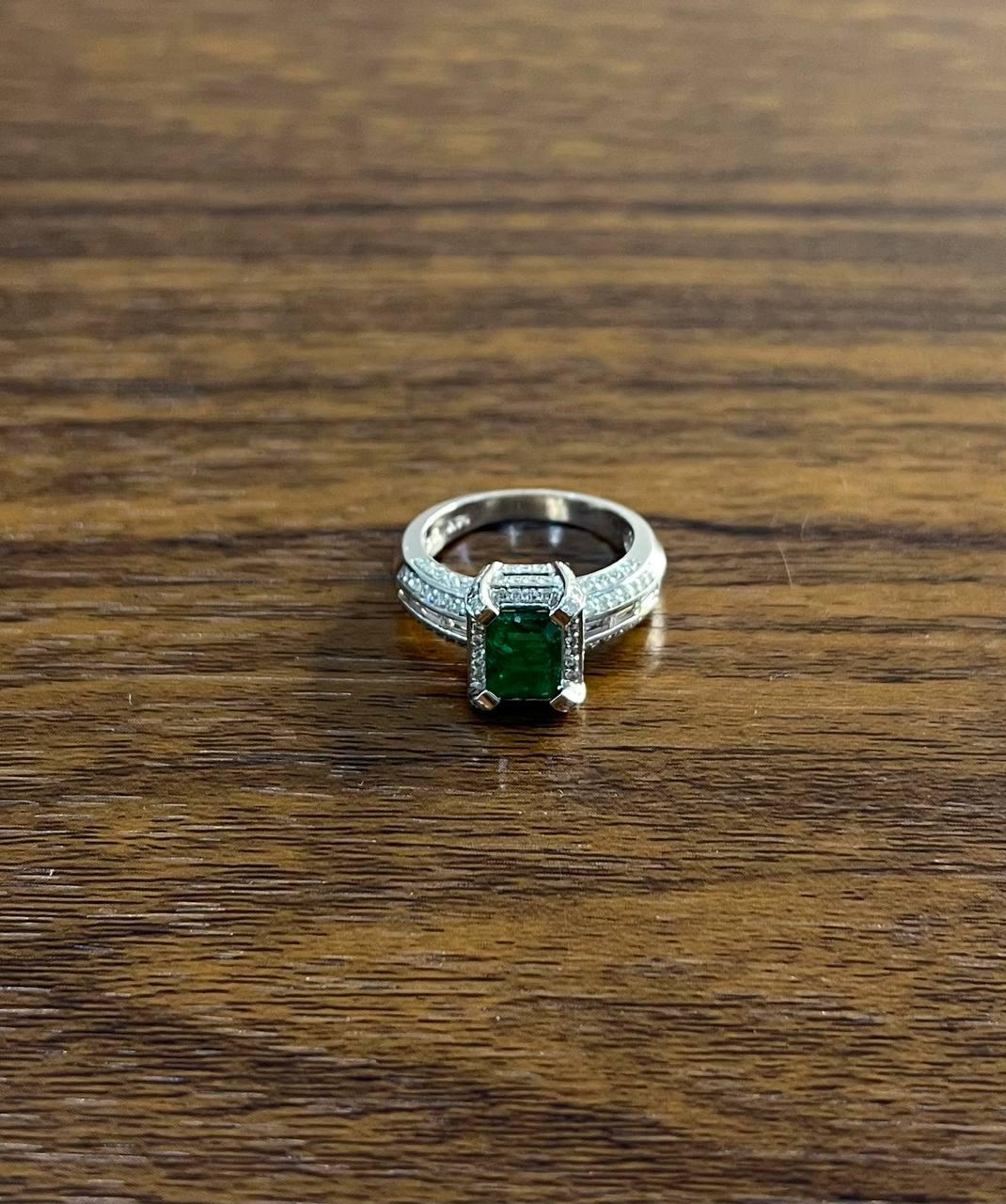 Green Emerald & White Diamonds Pave Set 14K White Gold Statement Unique Ring