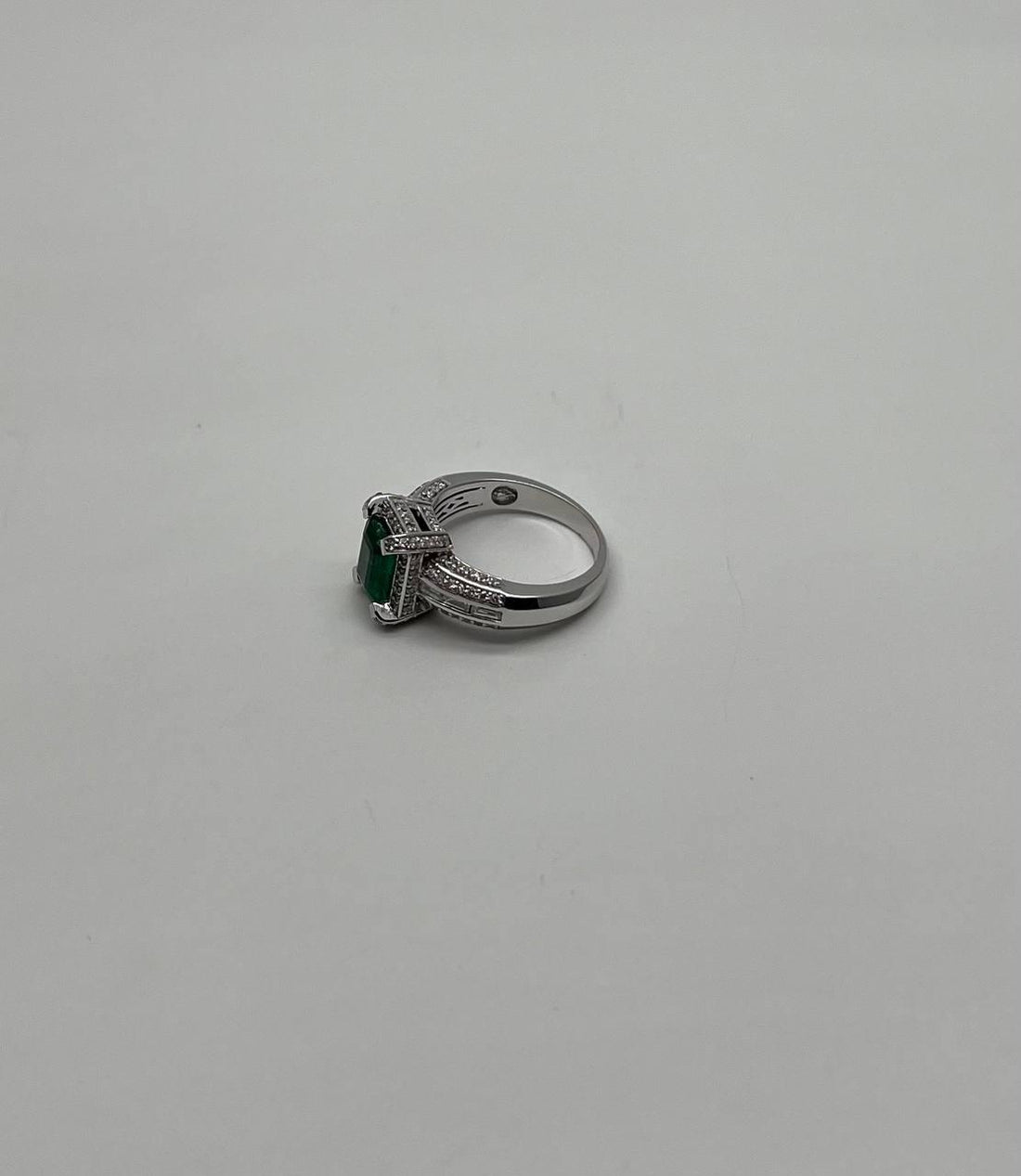 Green Emerald & White Diamonds Pave Set 14K White Gold Statement Unique Ring