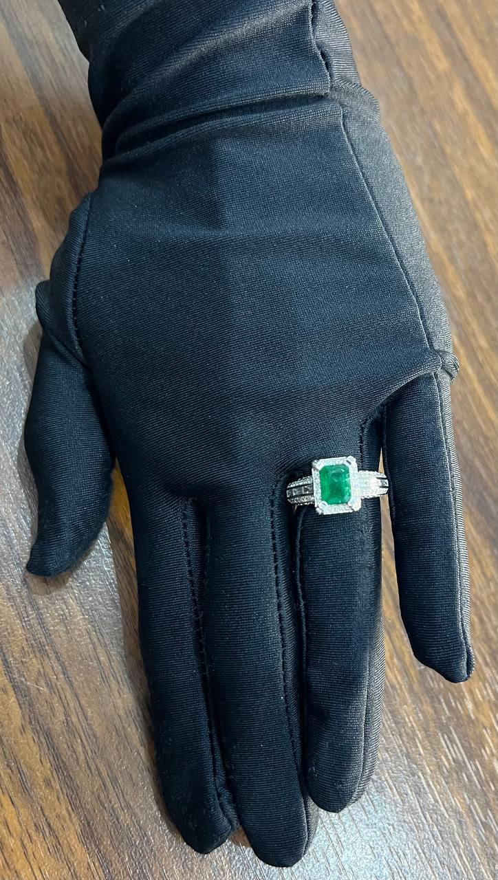 Green Emerald & White Diamonds Pave Set 14K White Gold Statement Unique Ring