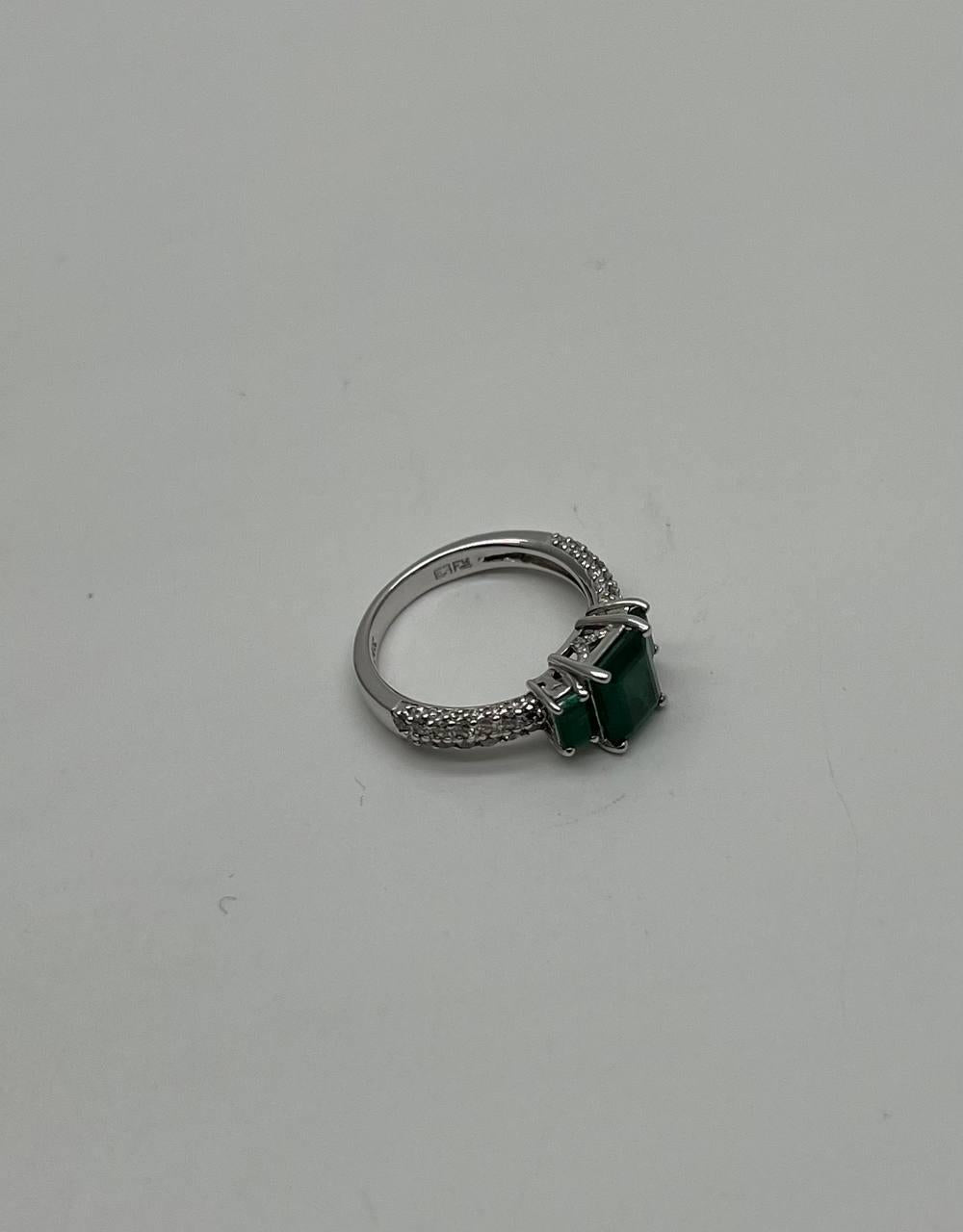 Green Emerald Three Stone Diamond 14K White Gold Classic Statement Ring