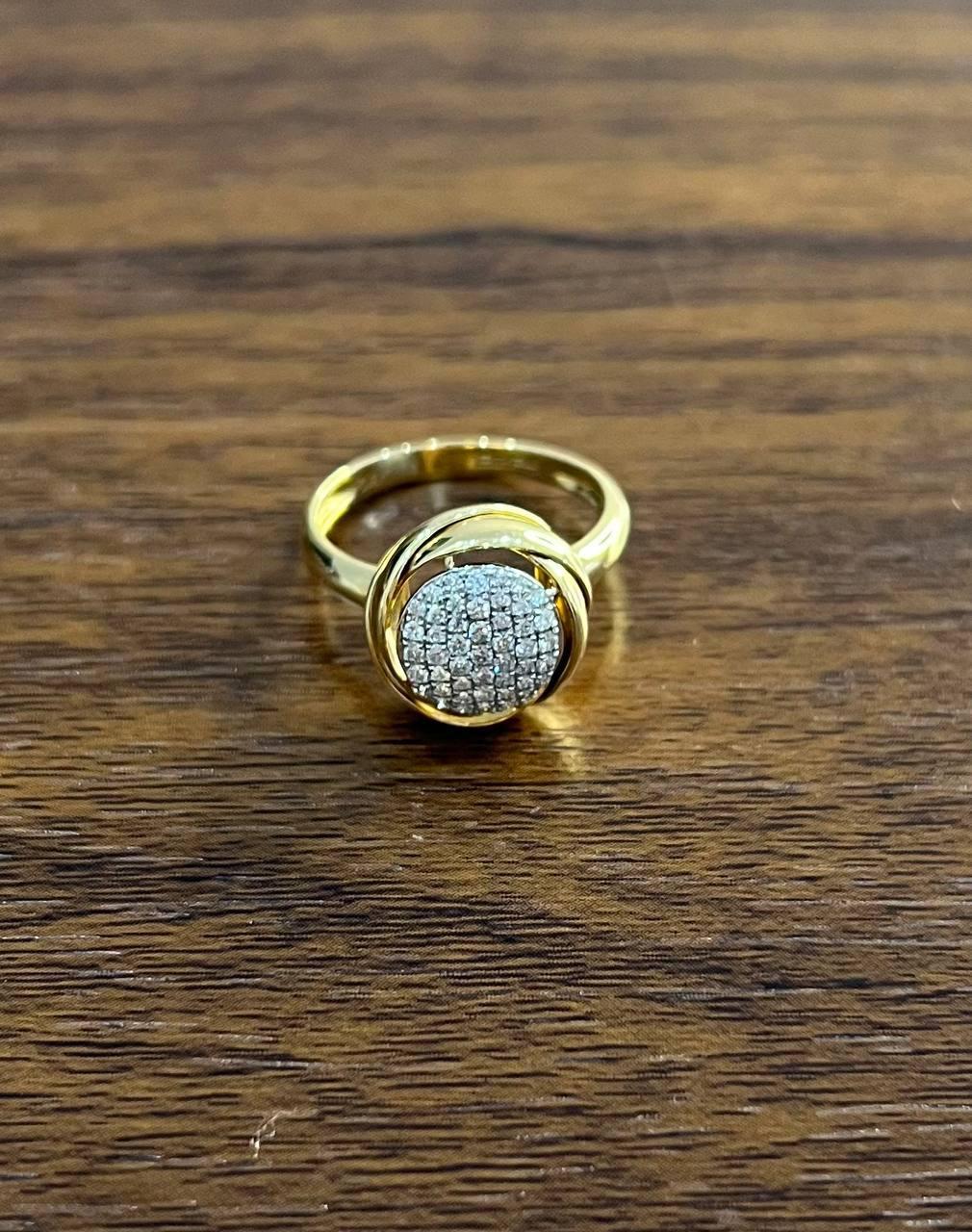 Diamonds Pave Circle Rose Flower Layers 14K Yellow Gold Statement Ring