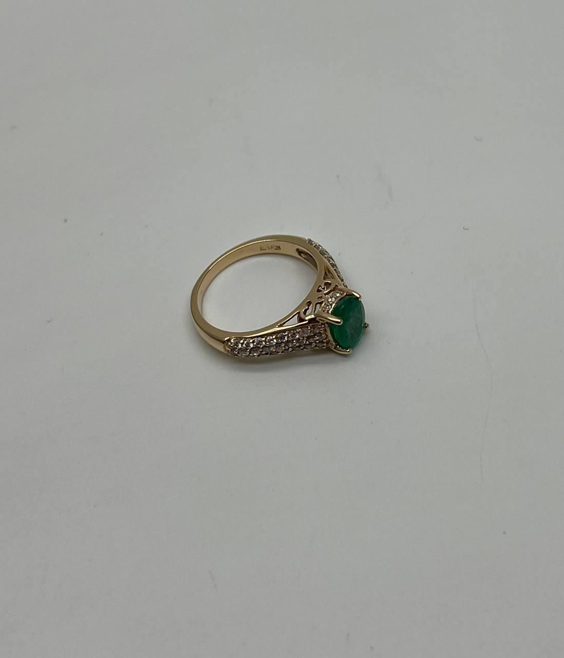 Oval Shape Green Emerald Diamond Pave Set 14K Yellow Gold Classic Ring