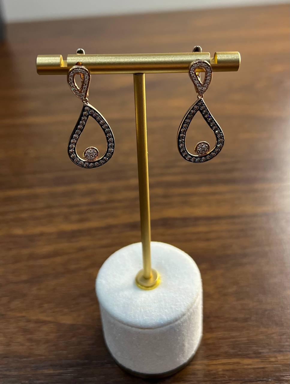 Geometric Wave Leaf Water Shape White Champagne Diamond 14K Yellow Gold Earrings