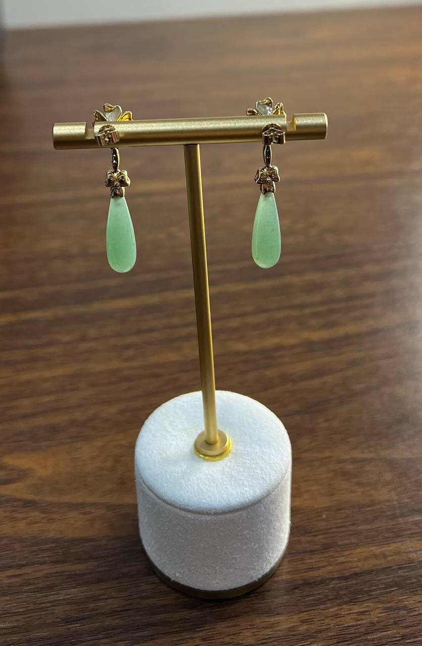 Droplet Briolette Light Green Jade Floral 14K Yellow Gold Teardrop Earrings