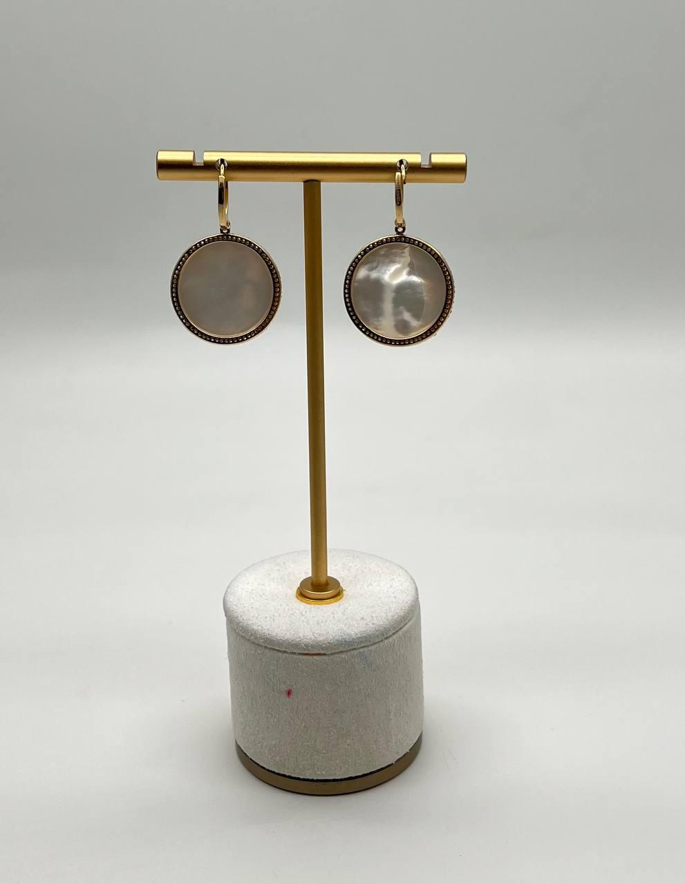 Round Shape Faceted White Mother of Pearl 14K Yellow Gold Diamond Halo Ring