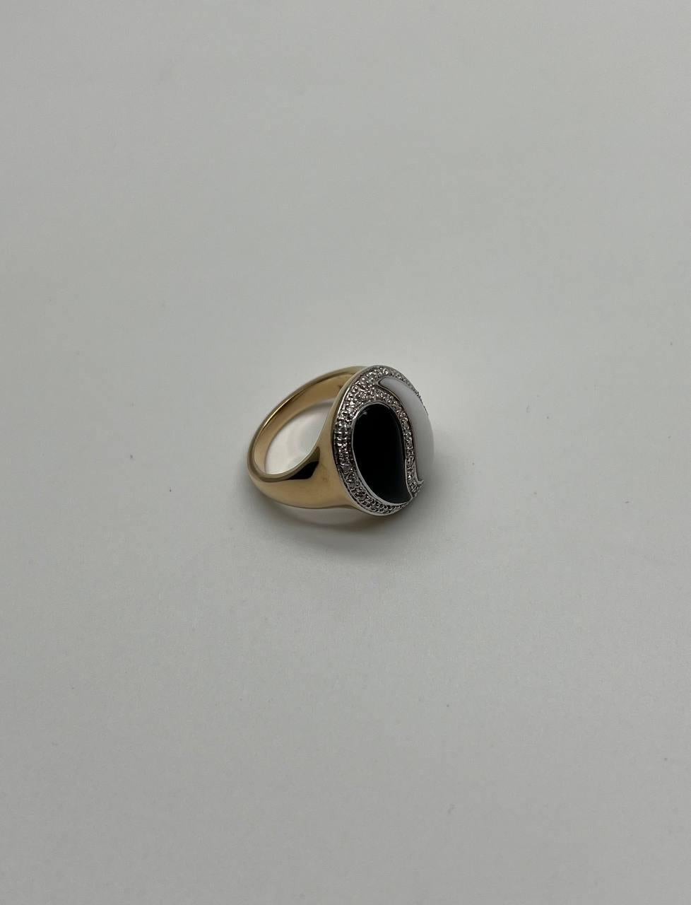 Black Onyx White Agate Yin Yang Motif White Diamond Halo 14K Gold Signet Ring