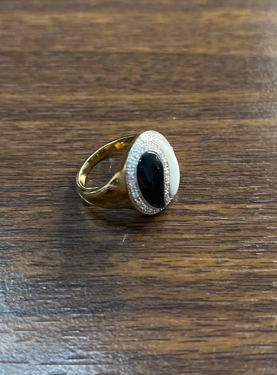 Black Onyx White Agate Yin Yang Motif White Diamond Halo 14K Gold Signet Ring