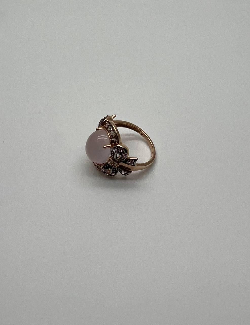Oval Milky White Cabochon Agate Chalcedony Multi-Color Gemstone Gold Ring