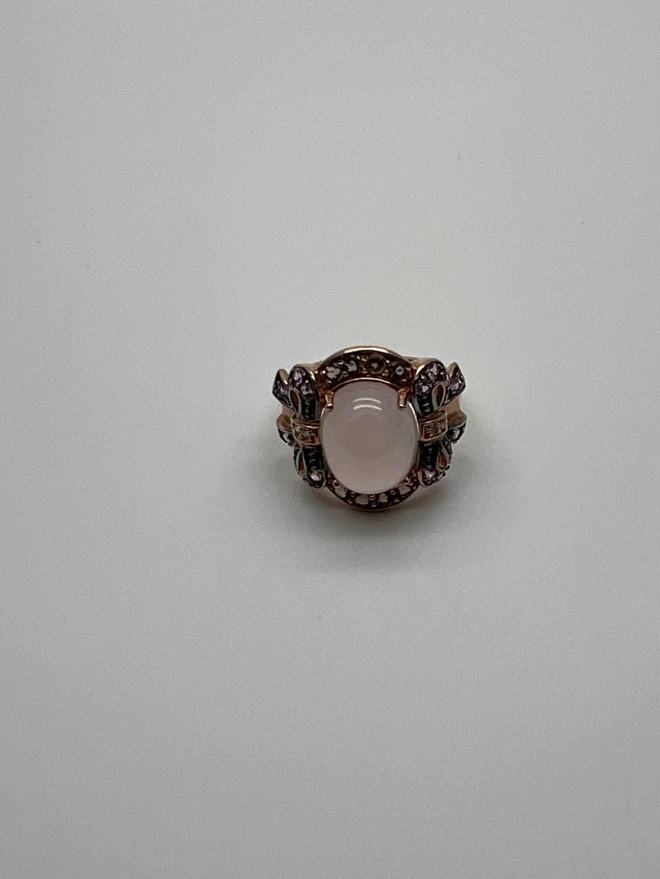Oval Milky White Cabochon Agate Chalcedony Multi-Color Gemstone Gold Ring