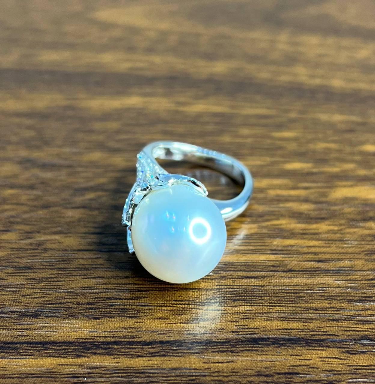 South Sea White Pearl Diamonds Pave Set 18K White Gold Statement Classic Ring