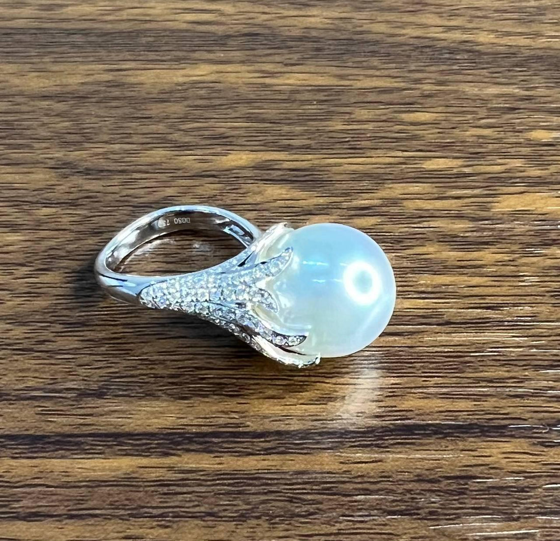 South Sea White Pearl Diamonds Pave Set 18K White Gold Statement Classic Ring