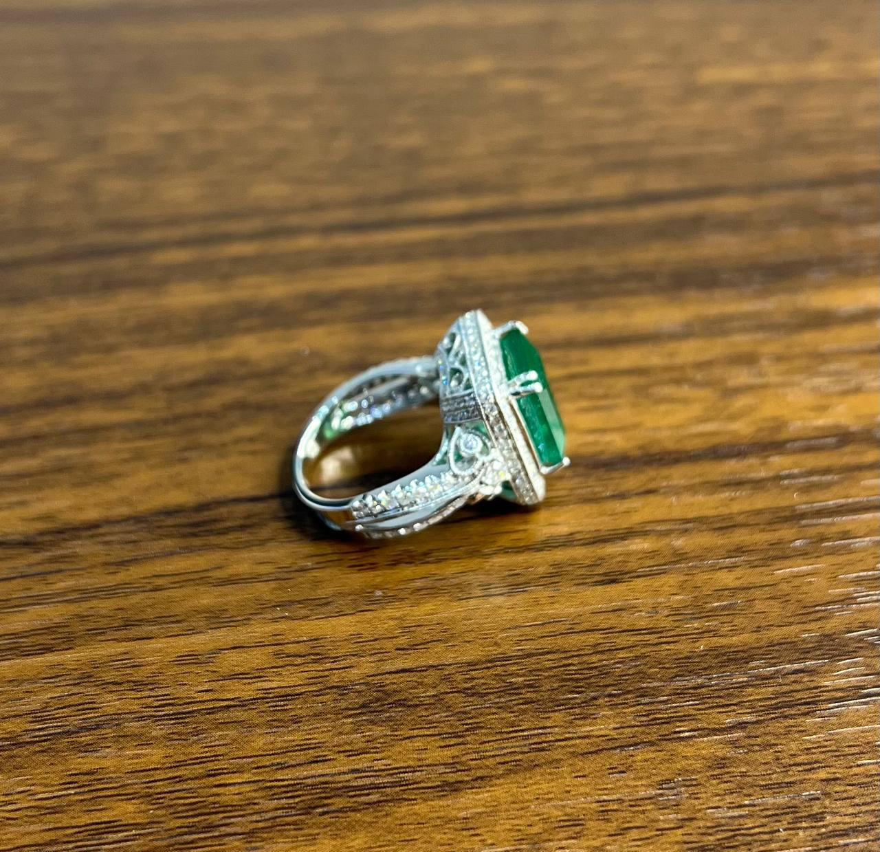 Emerald Cut Shape Emerald Halo Diamond 18K White Gold Classic Statement Ring