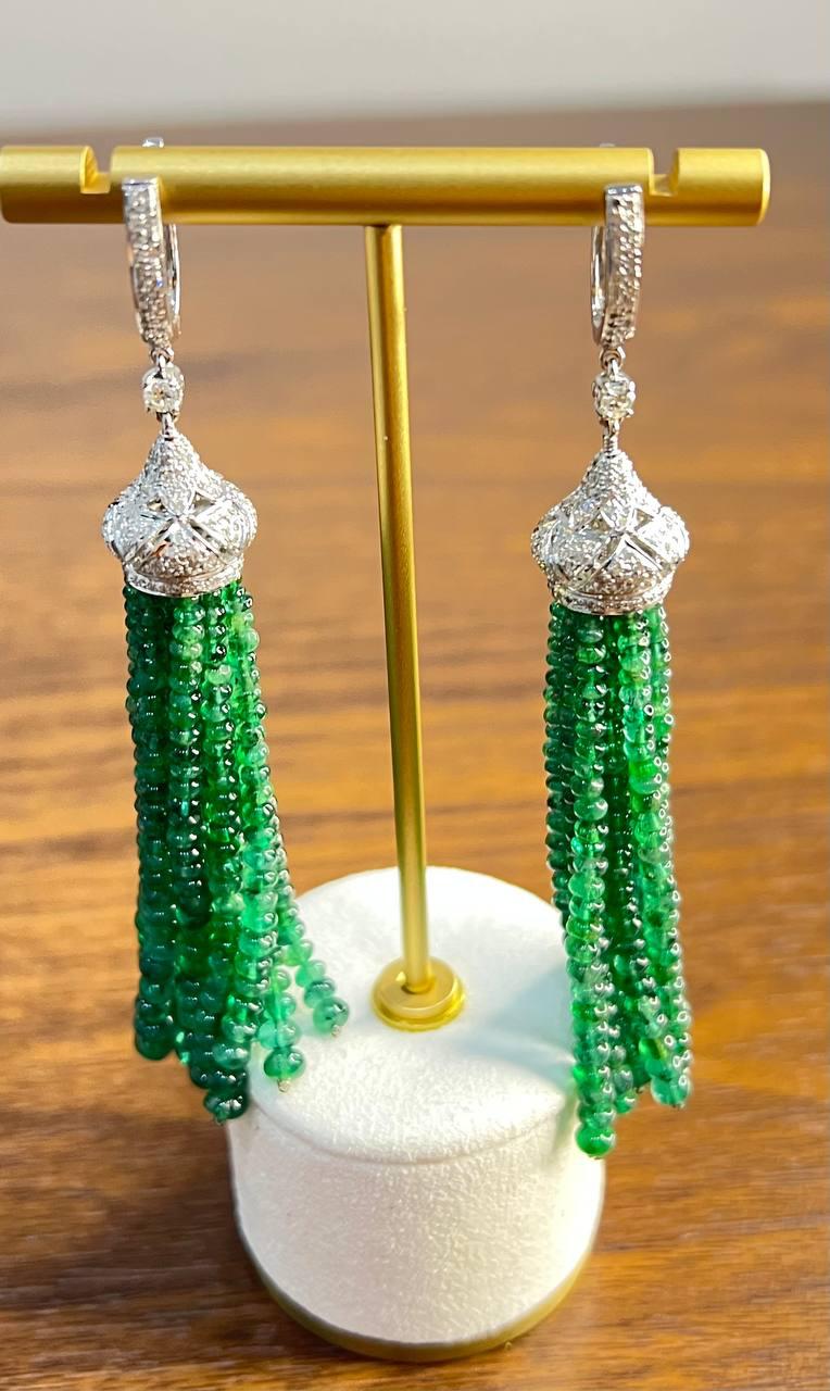 Emerald Bead Chandelier Drop White Diamond 18 Karat White Gold Earrings