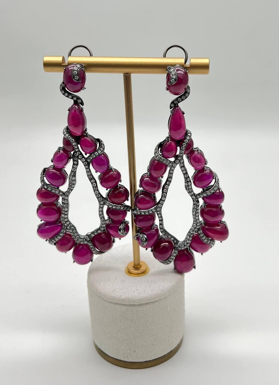 Fancy Shape Red Ruby Cabochons White Diamonds 18 Karat White Black Gold Earrings