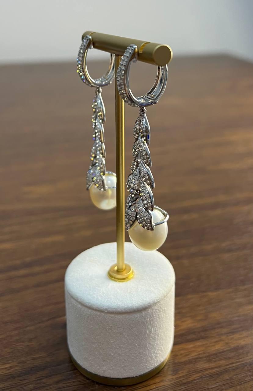 White South Sea Diamond Brilliant Cut Pave 18 Karat White Gold Drop Earrings