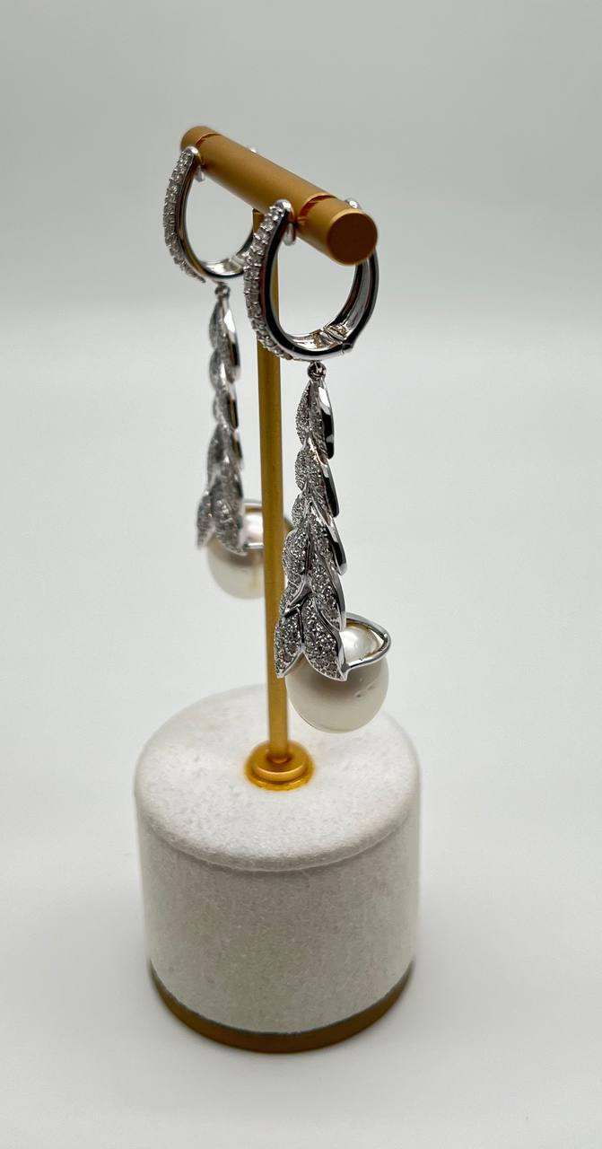 White South Sea Diamond Brilliant Cut Pave 18 Karat White Gold Drop Earrings